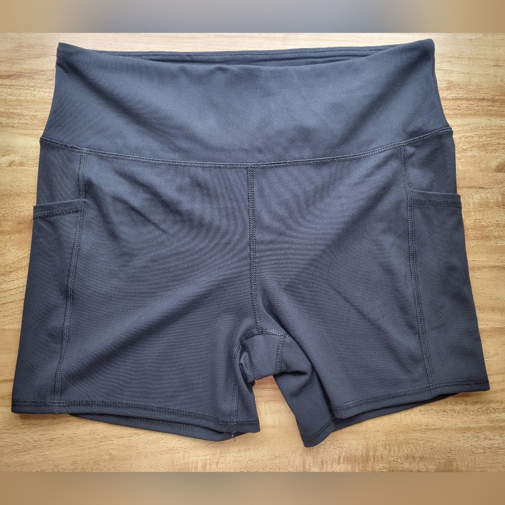 Large RBX Black Gym Shorts - Picture 1 of 3